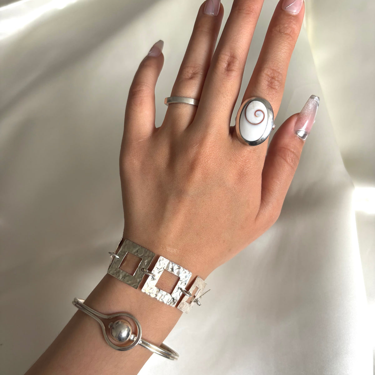 Vintage Sterling Shiva Shell Ring