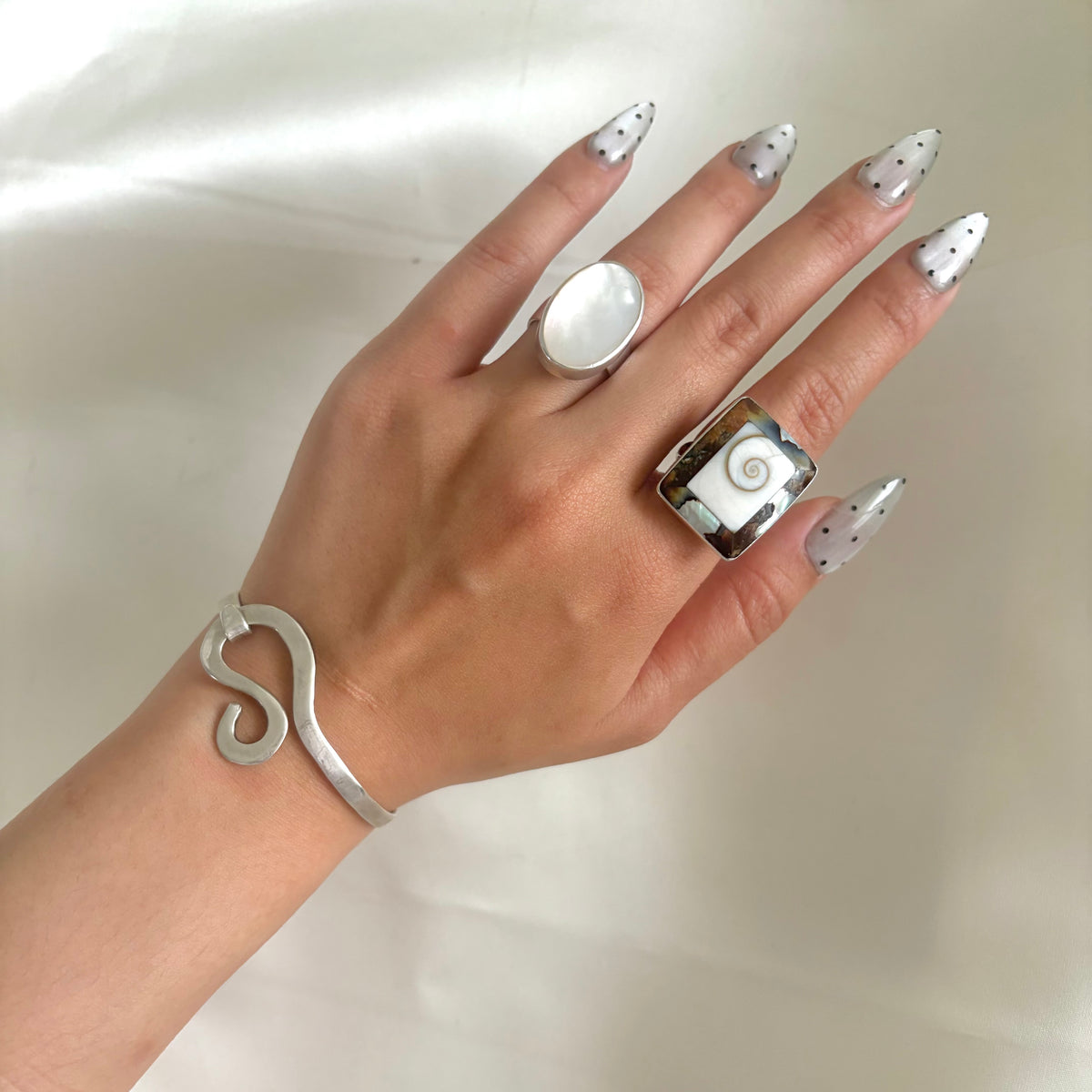 Vintage Sterling Abalone Shiva Shell Ring