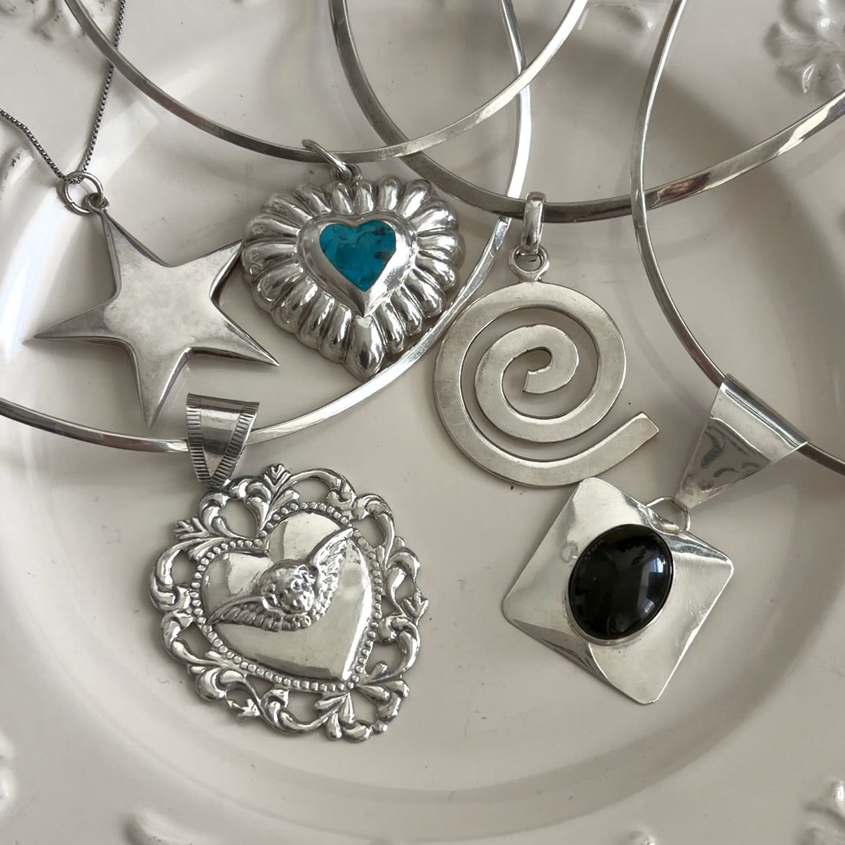Vintage Sterling Cherub Heart Torque