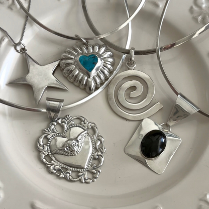Vintage Sterling Cherub Heart Torque