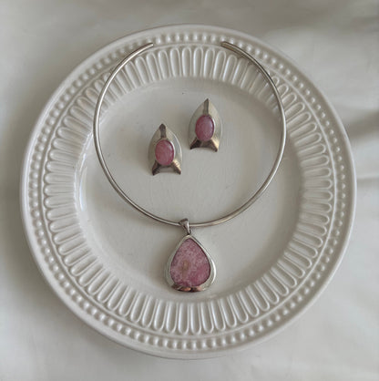 Vintage Sterling Rhodochrosite Torque Necklace