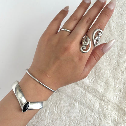 Vintage Sterling V Onyx Cuff Bracelet