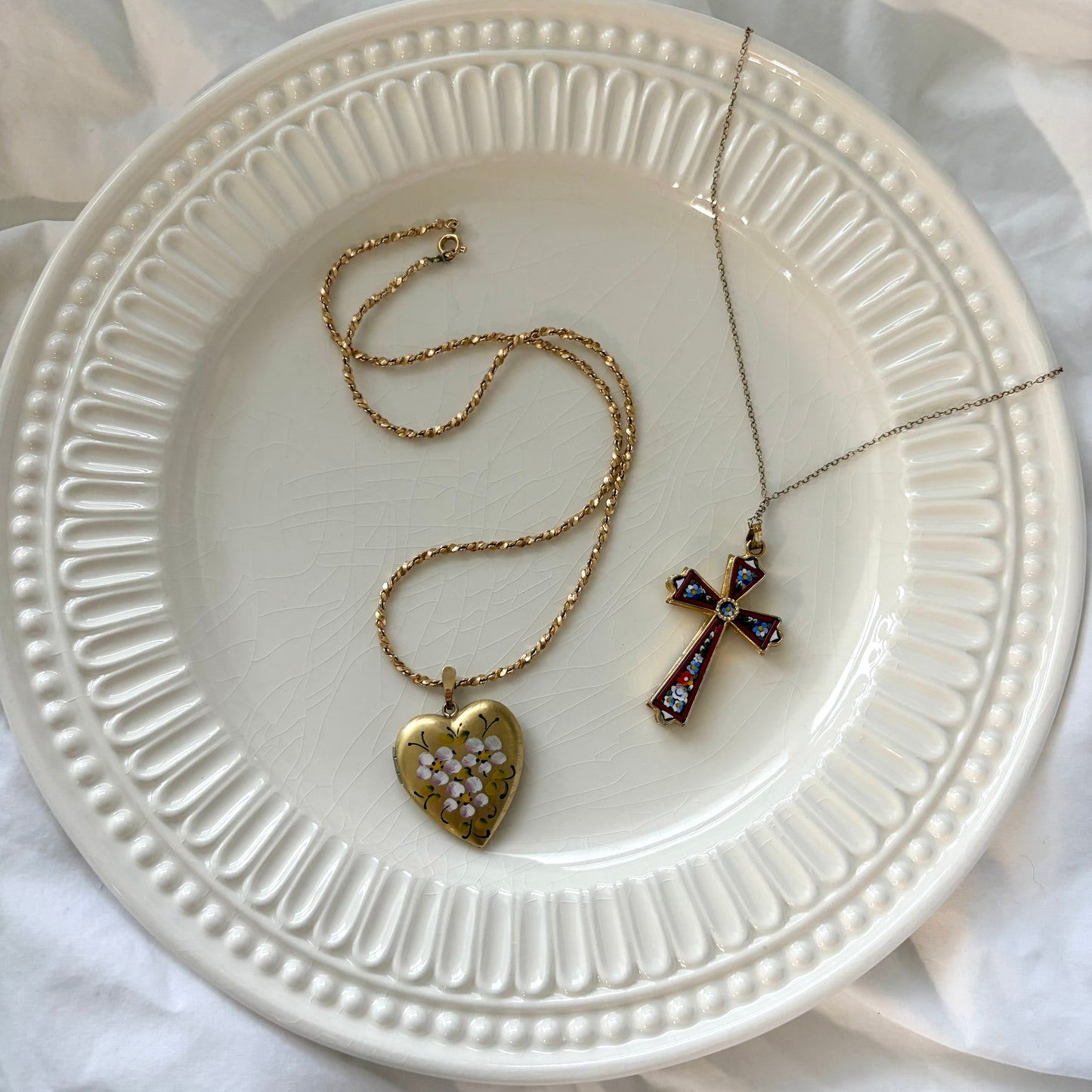 Vintage Gold Filled Hand Painted Locket Necklace