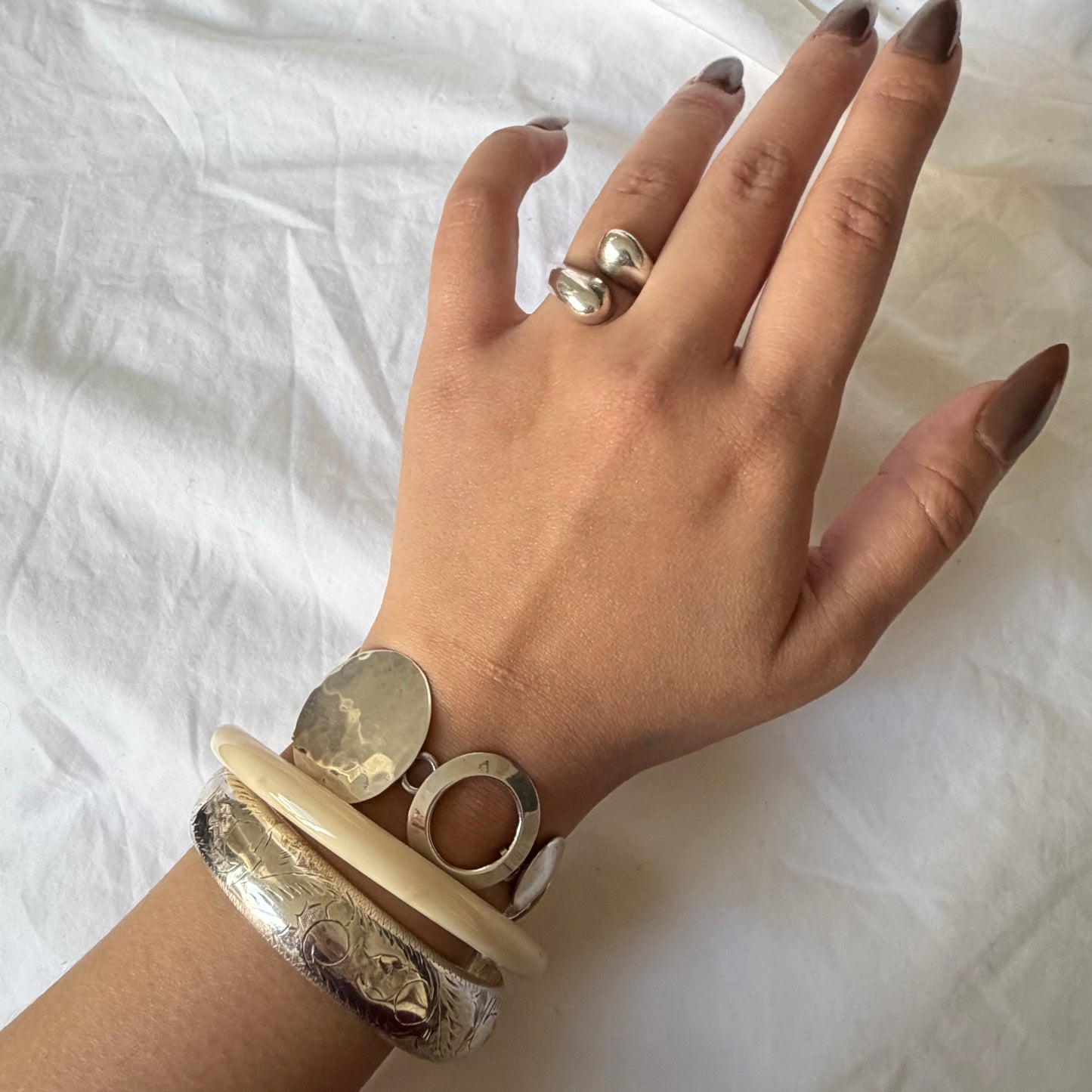Vintage Sterling Hammer Disk Bracelet