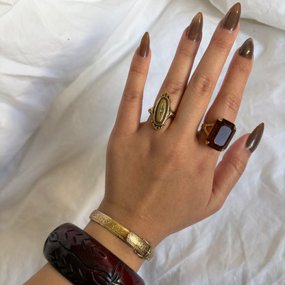 Vintage Gold Tone Avon Kensington Ring