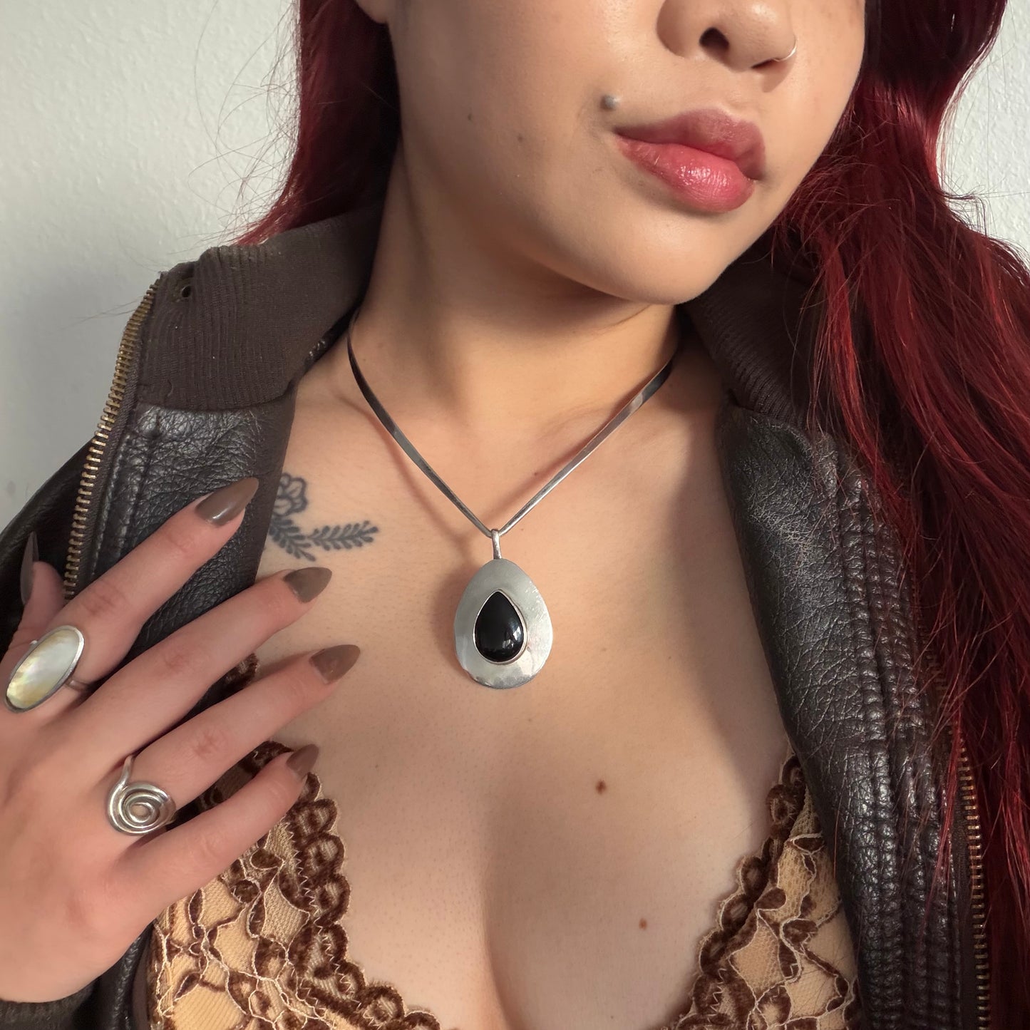 Vintage Sterling Onyx V Torque Necklace