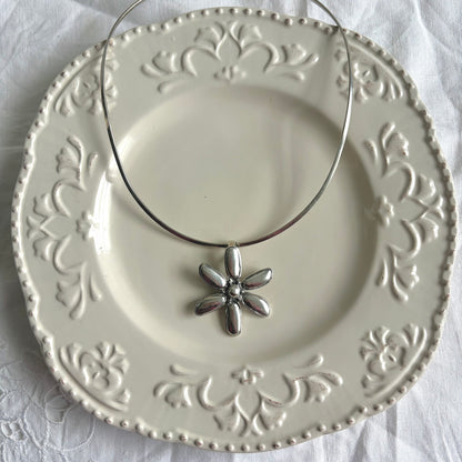 Vintage Sterling Flower Torque Necklace