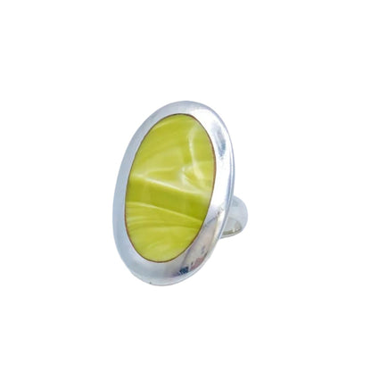 Vintage Sterling Chartreuse Stone Ring